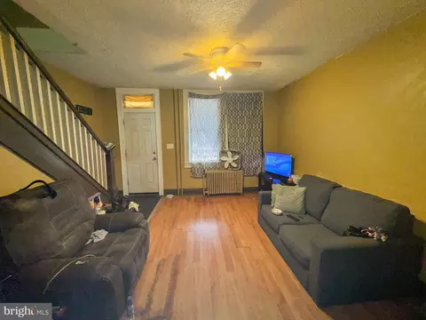 Living - 2862 Pelham Ave, Baltimore, MD 21213 photo 1 of 2