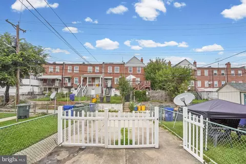 Exterior - 3838 Lyndale Ave, Baltimore, MD 21213 photo 1 of 2
