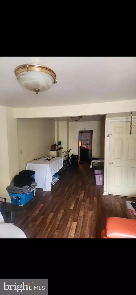 425 S Parrish St, Baltimore, MD 21223 photo 3