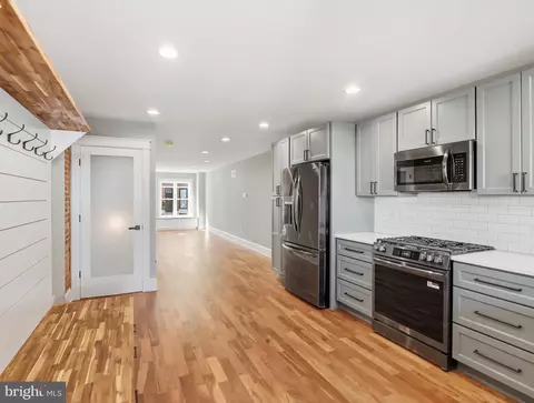 Entry Way - 1703 Jackson St, Baltimore, MD 21230 photo 3 of 7