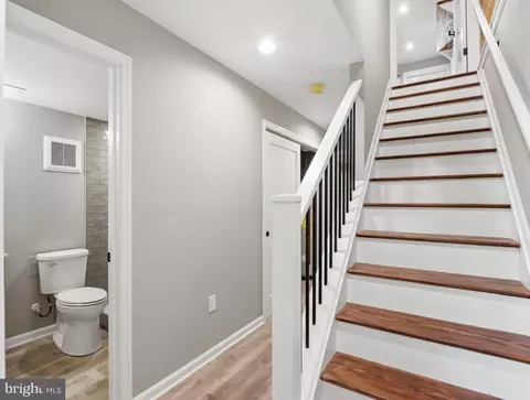 Entry Way - 1703 Jackson St, Baltimore, MD 21230 photo 4 of 7