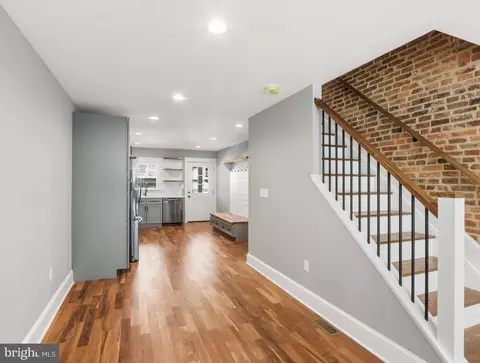 Entry Way - 1703 Jackson St, Baltimore, MD 21230 photo 6 of 7