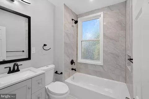 Bath - 3224 Normount Ave, Baltimore, MD 21216 photo 1 of 3