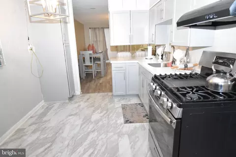 4818 Midline Rd, Baltimore, MD 21206 photo 6