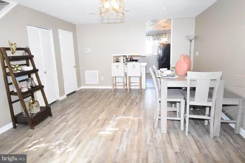 4818 Midline Rd, Baltimore, MD 21206 photo 4
