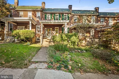2905 Cresmont Ave, Baltimore, MD 21211