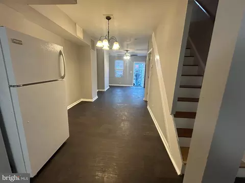 Entry Way - 105 S Monroe St, Baltimore, MD 21223 photo 1 of 7