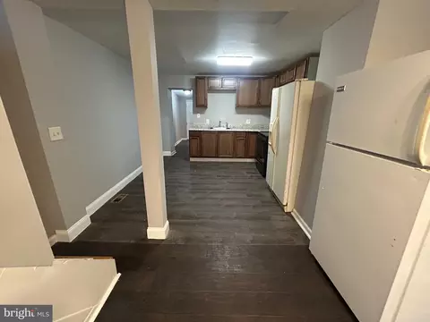 Entry Way - 105 S Monroe St, Baltimore, MD 21223 photo 2 of 7