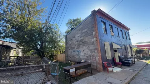 507 S Vincent St, Baltimore, MD 21223 photo 2