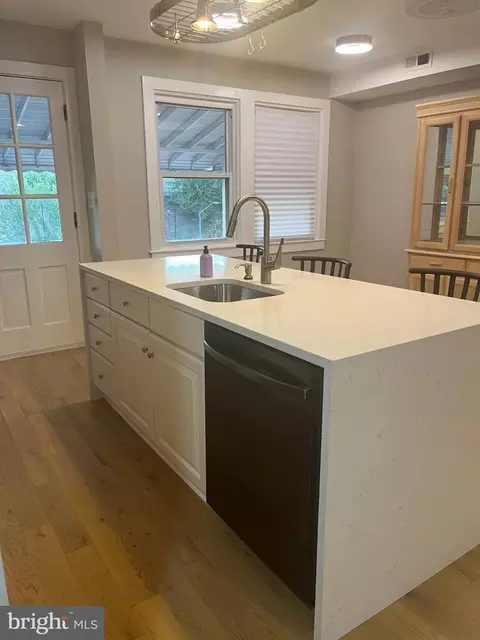 Kitchen - 714 Rappolla St, Baltimore, MD 21224 photo 3 of 4