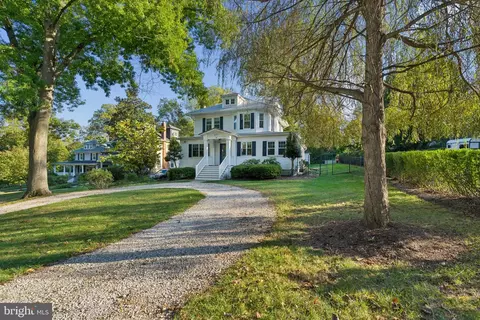 Exterior - 2111 Carterdale Rd, Baltimore, MD 21209 photo 3 of 9