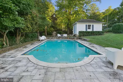 Exterior - 2111 Carterdale Rd, Baltimore, MD 21209 photo 5 of 9