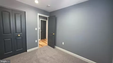 Entry Way - 2702 Cylburn Ave, Baltimore, MD 21215 photo 17 of 21
