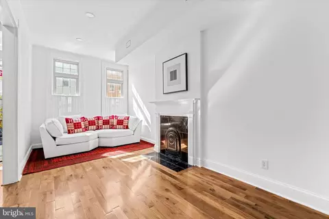 Living - 1731 Mcculloh St, Baltimore, MD 21217 photo 1 of 1
