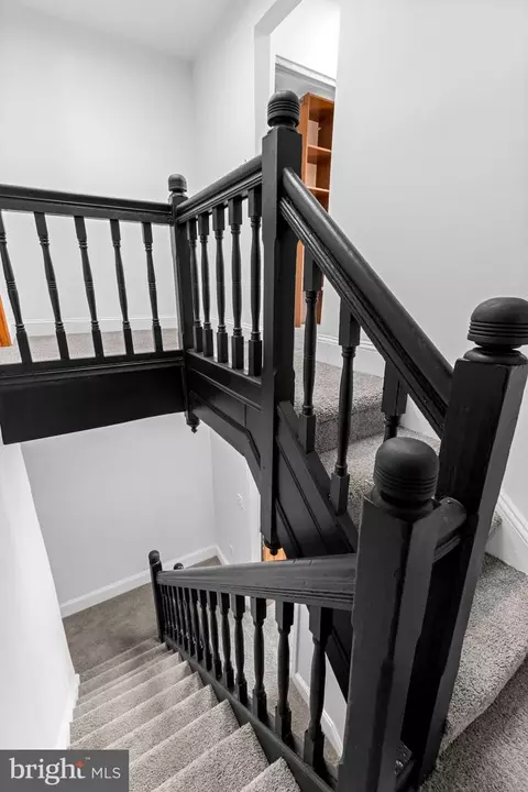 Entry Way - 1731 Mcculloh St, Baltimore, MD 21217 photo 5 of 6