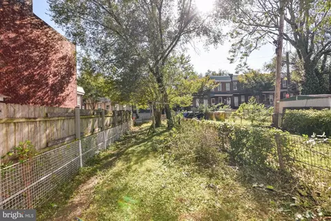 Exterior - 1313 E Patapsco Ave, Brooklyn, MD 21225 photo 4 of 8