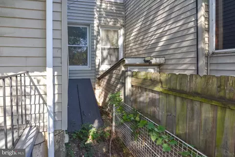 Exterior - 1313 E Patapsco Ave, Brooklyn, MD 21225 photo 6 of 8
