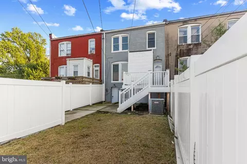 Exterior - 1826 Chilton St, Baltimore, MD 21218 photo 3 of 4