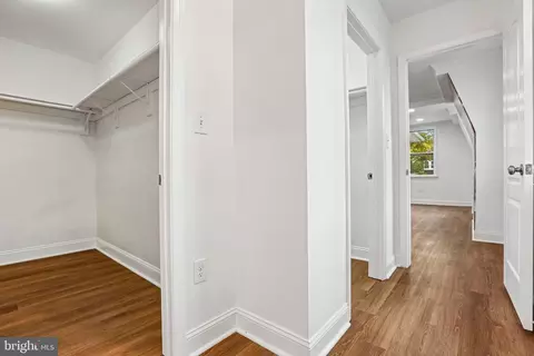 Entry Way - 3501 W Forest Park Ave, Baltimore, MD 21216 photo 5 of 6