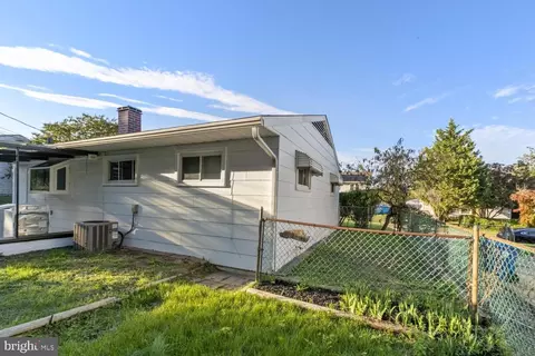 Exterior - 5607 Knell Ave, Baltimore, MD 21206 photo 1 of 2