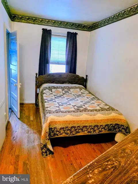 Bedroom - 211 Albemarle St, Baltimore, MD 21202 photo 1 of 7