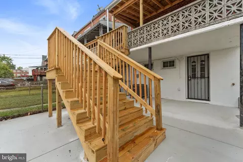 Exterior - 5613 Moravia Rd, Baltimore, MD 21206 photo 2 of 3