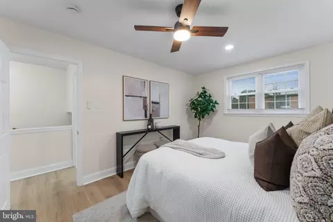 Bedroom - 5613 Moravia Rd, Baltimore, MD 21206 photo 2 of 2