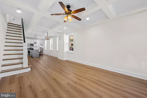 Entry Way - 600 S Eaton St, Baltimore, MD 21224 photo 2 of 4