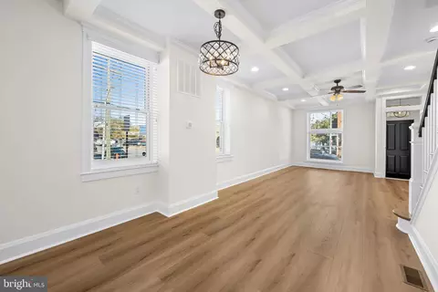 Living - 600 S Eaton St, Baltimore, MD 21224 photo 3 of 3