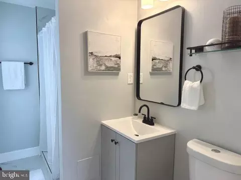 Bath - 2621 E Monument St, Baltimore, MD 21205 photo 2 of 5