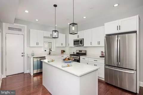 Kitchen - 2621 E Monument St, Baltimore, MD 21205 photo 3 of 4