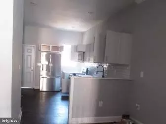 Entry Way - 1215 E Preston St, Baltimore, MD 21202 photo 8 of 18