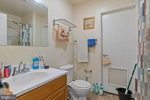 Bath - 419 N Eutaw St, Baltimore, MD 21201 photo 1 of 1
