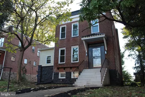 4021 Bonner Rd, Baltimore, MD 21216 photo 2
