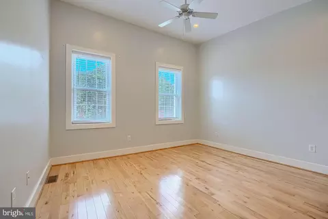 Bedroom - 3208 Elliott St, Baltimore, MD 21224 photo 1 of 5
