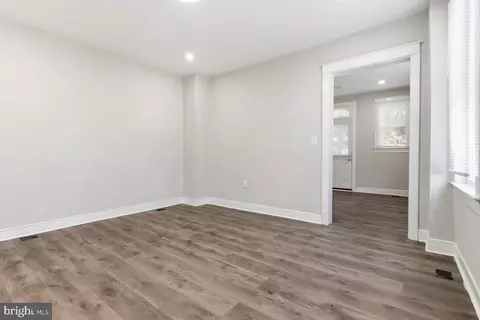 Living - 240 N Monastery Ave, Baltimore, MD 21229 photo 5 of 6