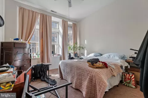 Bedroom - 425 N Eutaw St, Baltimore, MD 21201 photo 4 of 4