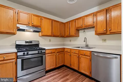 Kitchen - 425 N Eutaw St, Baltimore, MD 21201 photo 2 of 3
