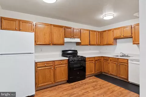 Kitchen - 425 N Eutaw St, Baltimore, MD 21201 photo 1 of 3