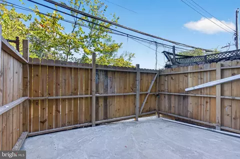 Exterior - 1656 E 25th St, Baltimore, MD 21213 photo 3 of 4