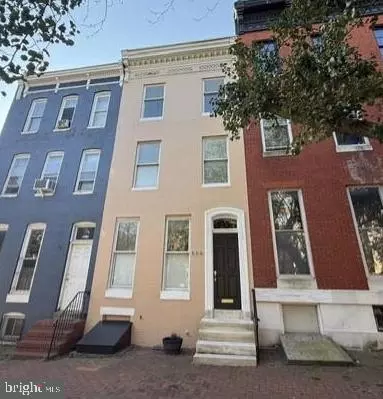 809 Hollins St, Baltimore, MD 21201