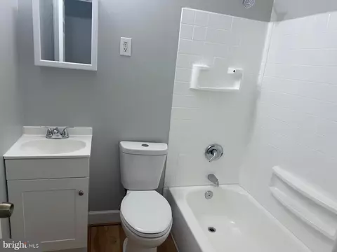 Bath - 3016 E Monument St, Baltimore, MD 21205 photo 1 of 1