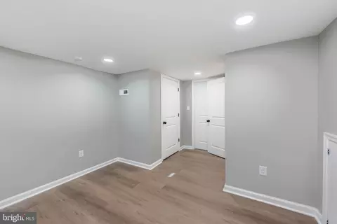 Entry Way - 3316 Cardenas Ave, Baltimore, MD 21213 photo 10 of 11