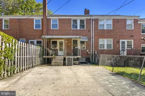Exterior - 1514 E 36th St, Baltimore, MD 21218 photo 3 of 5
