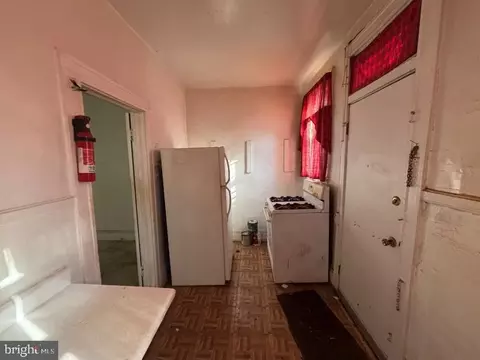 Entry Way - 611 Cator Ave, Baltimore, MD 21218 photo 1 of 7