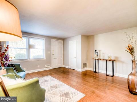 4425 Shamrock Ave, Baltimore, MD 21206 photo 4