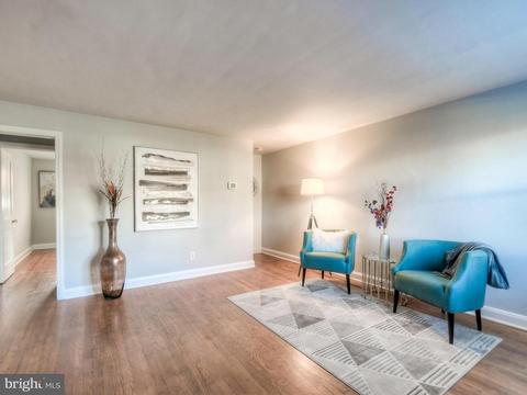 4425 Shamrock Ave, Baltimore, MD 21206 photo 2