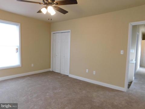 907 E 43rd St, Baltimore, MD 21212 photo 18