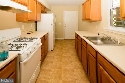 2129 Jefferson St, Baltimore, MD 21205 photo 5