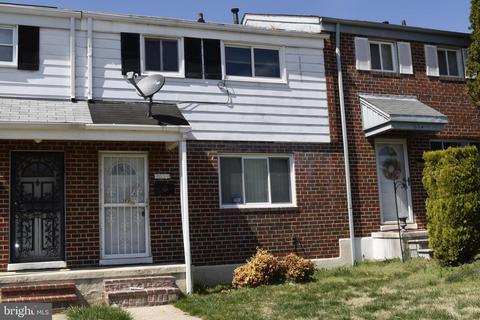 654 Queensgate Rd, Baltimore, MD 21229 photo 1